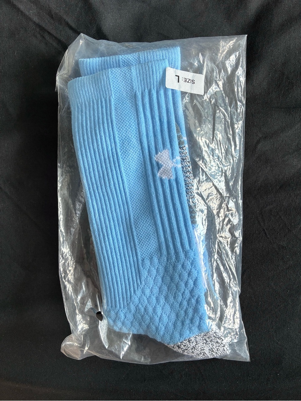 Under Armour basketball socks university blue size L (with grip)